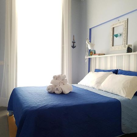 Viky'S Home B&B เนเปิลส์ ภายนอก รูปภาพ